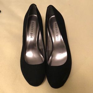 Black suede madden girl heels